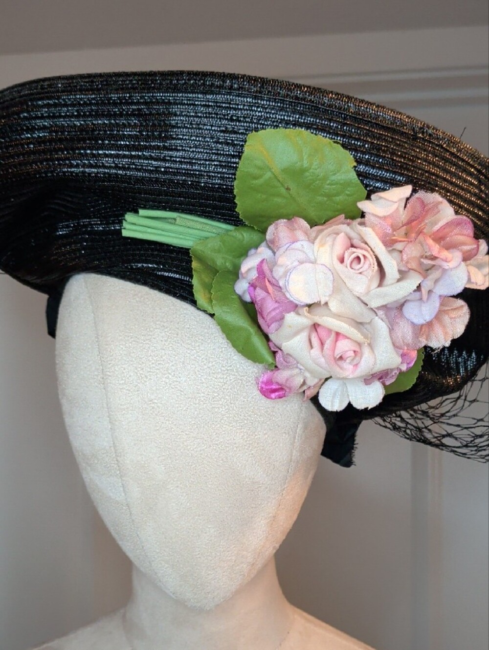 Vintage 60s Black Straw Gainsborough Hat Pink Floral Kentucky Derby Large Brim - Picture 7 of 12